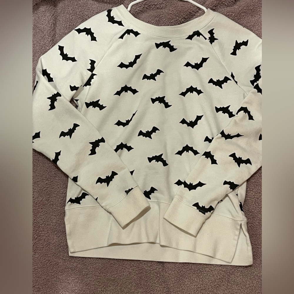 Grayson/Threads halloween bat sweatshirt